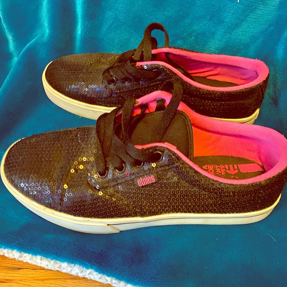 Etnies